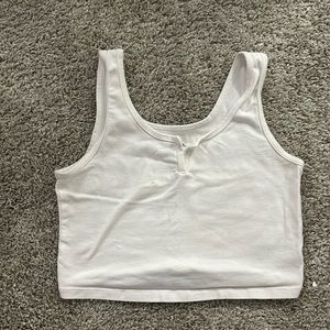 Wild fable white cropped tank size small
